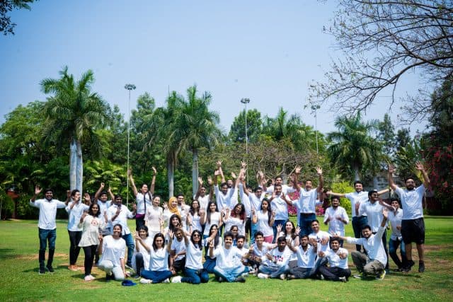 group image
